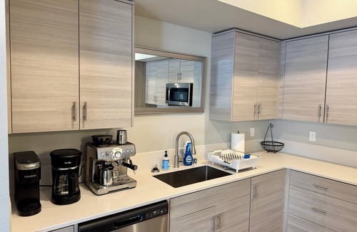 Greenacres House | Modern Spokane Valley Retreat Spacious Stylish Great for Families & Groups