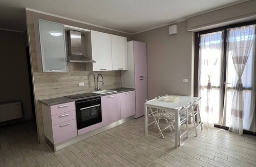 Rivalta di Torino Apartment | Modern studio apartment: comfort and tranquility at "two steps" from Turin.