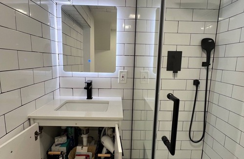 Weehawken Apartment | Modern Studio: minutes to NYC/Views, 4 miles from World Cup - MetLife Stadium