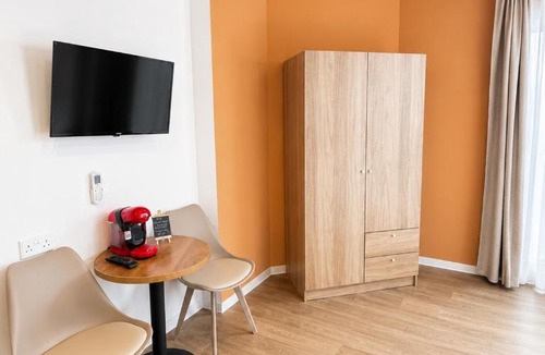 Limassol Apartment | Modern Studio 2 private Kitchenette and Bathroom