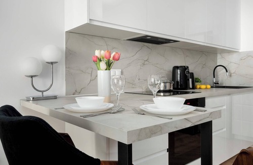 Praga Poludnie Apartment | Modern Studio | Air Conditioning, Parking, Balcony