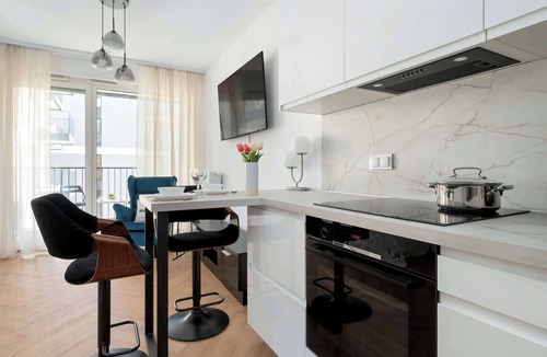 Praga Poludnie Apartment | Modern Studio | Air Conditioning, Parking, Balcony