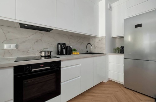 Praga Poludnie Apartment | Modern Studio | Air Conditioning, Parking, Balcony