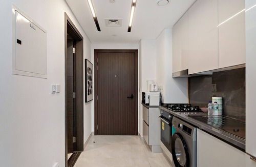 Jebel Ali Free Zone Apartment | Modern Studio at Paragon