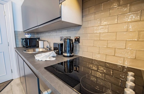 Howth Apartment | Modern Studio by Howth Marina