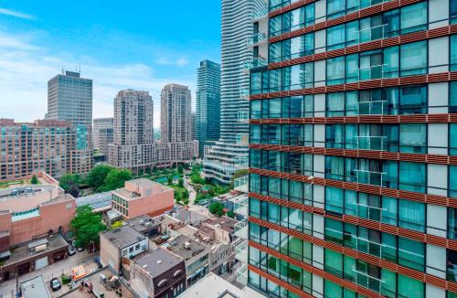 Church and Wellesley Apartment | Modern Studio Condo Yonge Street Downtown Toronto