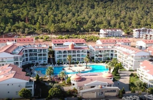Akbuk Apartment | Modern Studio Flat in Didim with Shared Pool