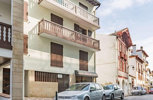 Saint-Jean-de-Luz City Center Apartment | Modern Studio, 220m from Beach, Historic Center