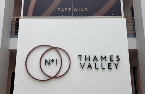 Bracknell Apartment | Modern Studio in Bracknell with free Parking