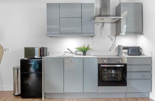 Arnold Apartment | Modern Studio in Central Arnold