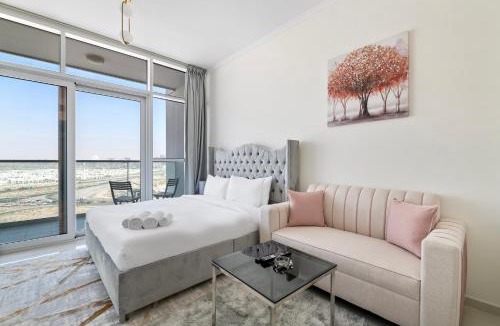 Dubai Apartment | Modern Studio in Damac Hills with Pool and Gym