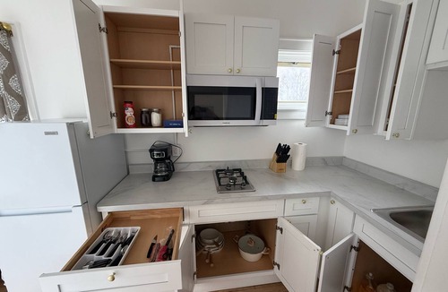 East Avenue Apartment | Modern studio in Downtown Rochester with a full kitchen and Smart TV, steps from High Falls