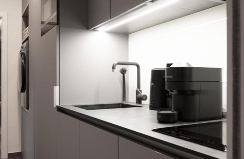 Karlin Apartment | Modern Studio in Karlin - Fully Equipped