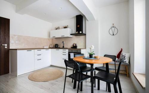 Holesovice Apartment | Modern Studio in Prague 7