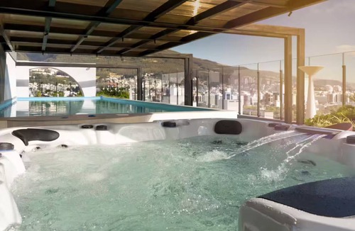 La Carolina Apartment | Modern studio in Rep. Salvador - Swimming pool