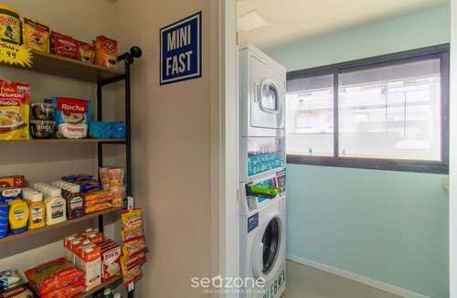 Cachoeira do Bom Jesus Apartment | Modern Studio Just Minutes From the Beach Sid0209