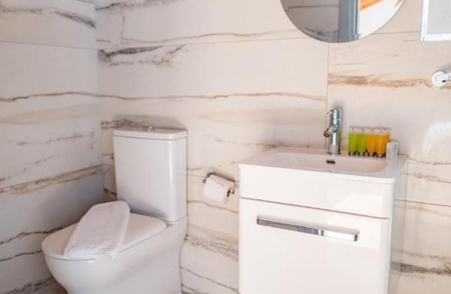 Larnaca Apartment | Modern Studio Loft in Central Larnaca with WiFi