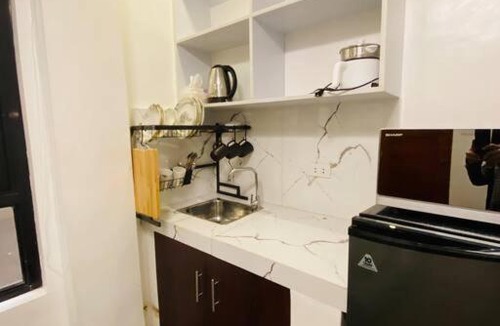 Marikina Apartment | Modern Studio Marikina AC Wifi