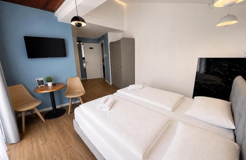 Limassol Apartment | Modern Studio N14 kitchenette private bathroom