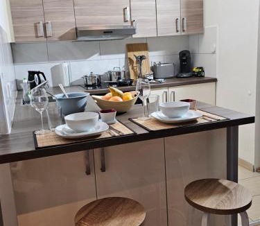 Buderich Apartment | Modern Studio near Düsseldorf Airport & Messe/Fair