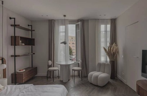 French Riviera Apartment | Modern Studio next to Monaco