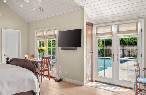 Land Park House | Modern Studio | Pool + Hot Tub, Land Park Area