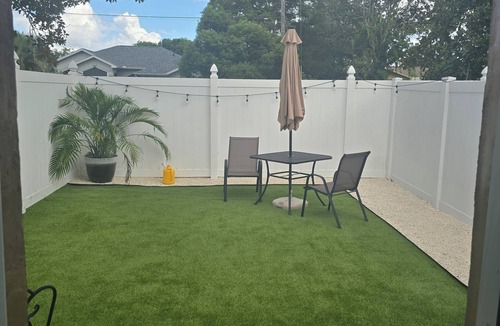 Spring Hill Apartment | Modern Studio Retreat in Spring Hill near Weeki Wachee & Gulf Coast