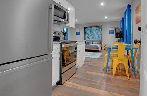 Gorham Apartment | Modern Studio | Wi-Fi | Long Term Available