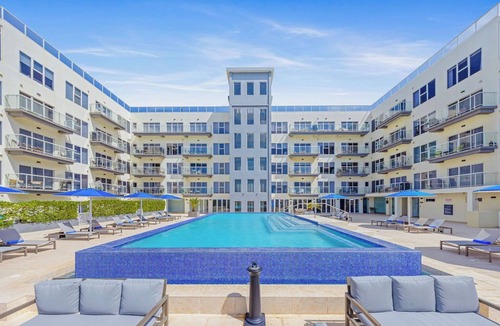 Oranjestad Condo | Modern Studio with a View