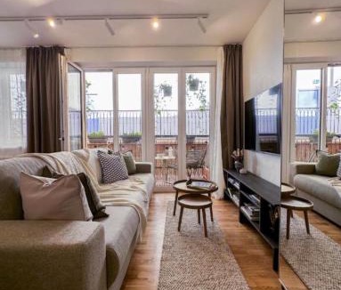 Karlin Apartment | Modern studio with terrace