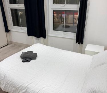 Walworth House | Modern Studios Elephant and Castle