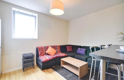 Finsbury Park House | Modern Studios & Rooms, HOLLOWAY - SK