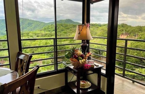 El Ocotal House | Modern-Style Apt.[TOP FLR] Playa Matapalo/5 min RIU