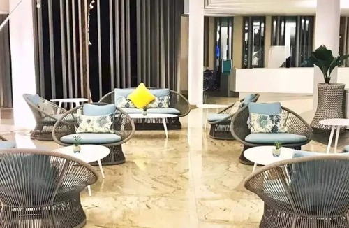 Maribago Condo | Modern Style flat w/ exceptional and majestic view of nature!