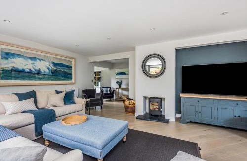 Bosham House | Modern Stylish Bosham Home - Pass The Keys