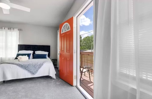 North Chesterfield House | Modern Stylish Vacation Home