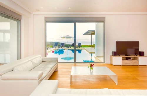 Stavros Villa | Modern, stylish villa with 3 bedrooms, private pool and amazing sea views