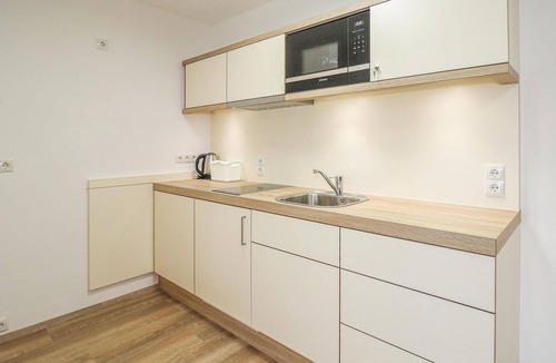 Innsbruck Apartment | Modern, stylishly furnished vacation apartment near Innsbruck.