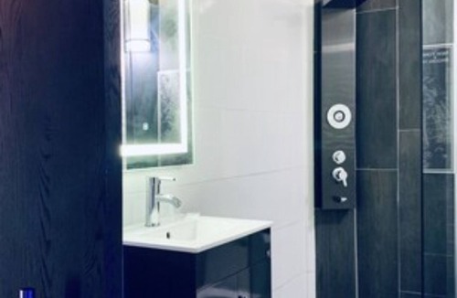 Aguadilla Pueblo Apartment | Modern Suite - Pasavento Building