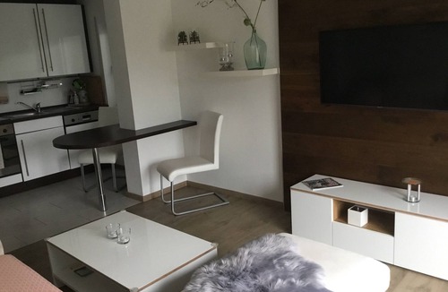 Altrich Apartment | Modern, sunny vacation apartment - quiet location, with large terrace