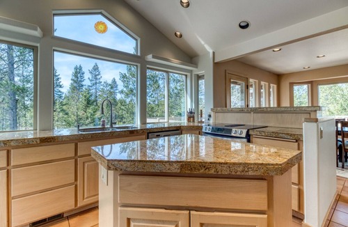Deer Park House | Modern Sunriver Luxury Home with Fenced Turf Pet Yard, Large Kids Room, SHARC !