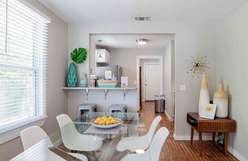 South Pensacola House | Modern Sunshine