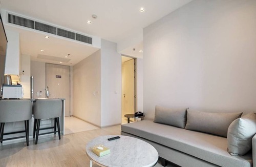 Sukhumvit Apartment | Modern Family Suite near BTS Thonglor 家庭现代风格房近通罗站 U9
