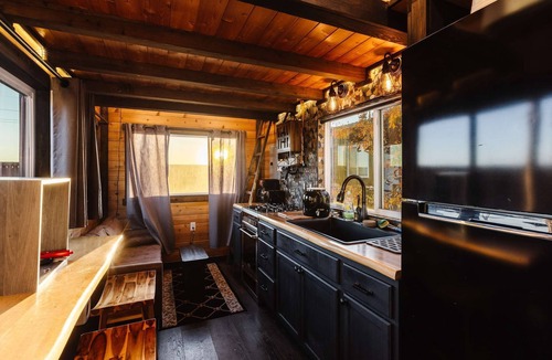 Apple Valley House | Modern Tiny Home Near Zion | Near Trails
