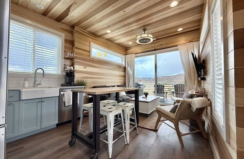 Escalante House | Modern Tiny Home Near Escalante Monument View