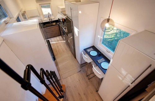 Woodridge Cabin | Modern Tiny House Surrounded by Nature near the Catskill Park for a Unique Glamping Experience in Woodridge, New York
