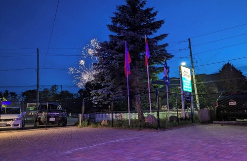 Wasaga Beach Cottage | Modern Tiny Wood Cottage #4 Camping style Cottages 5 minutes to the beach!