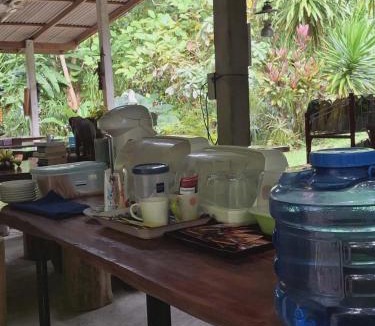 Phanom House | Modern Tor Tao camp