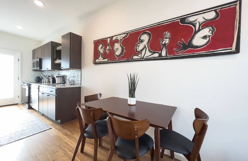 Chattanooga Condo | Modern Townhome by Riverwalk | Walkable & Stylish