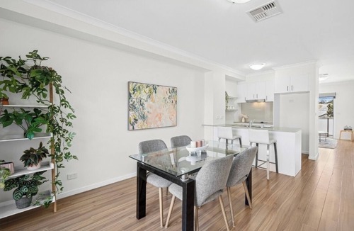 Wright House | Modern Townhouse in Wright with Mt Stromlo Views
